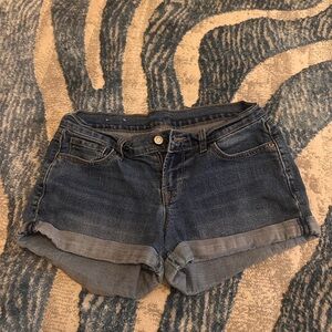 Old Navy Blue Jean Shorts Classic Denim Style Size 2